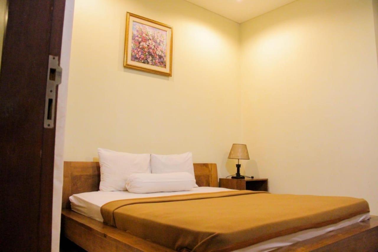 Putri Homestay Sanur Екстериор снимка