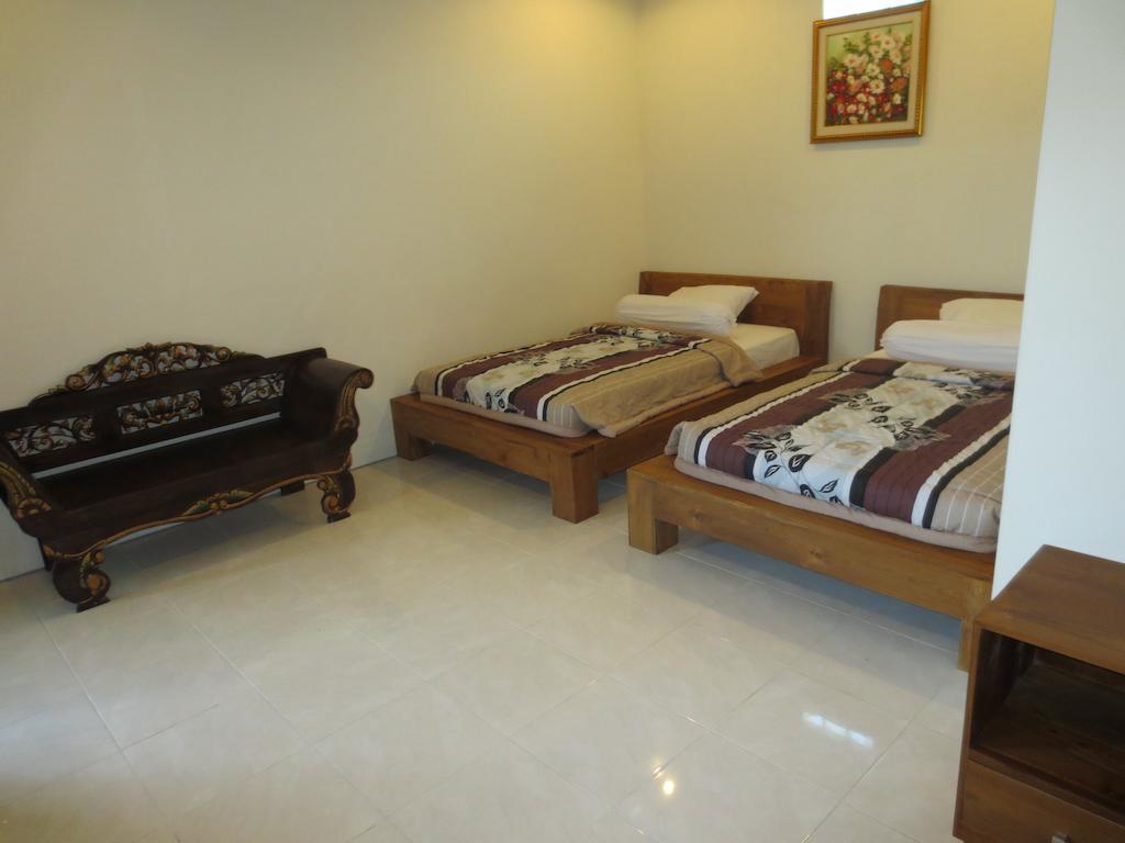 Putri Homestay Sanur Екстериор снимка