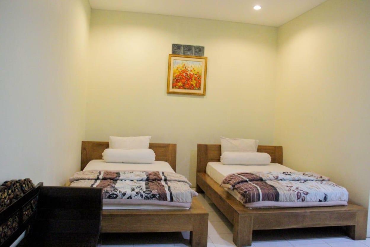 Putri Homestay Sanur Екстериор снимка